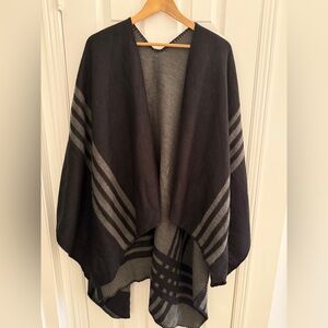 BB Dakota Poncho/Wrap